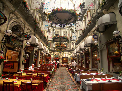Alla scoperta del quartiere di Beyoğlu di Istanbul  Alla scoperta del quartiere di Beyoğlu di Istanbul