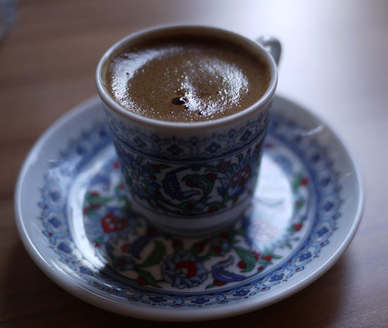 Caffè e futuro nella moderna Istanbul Caffè e futuro nella moderna Istanbul